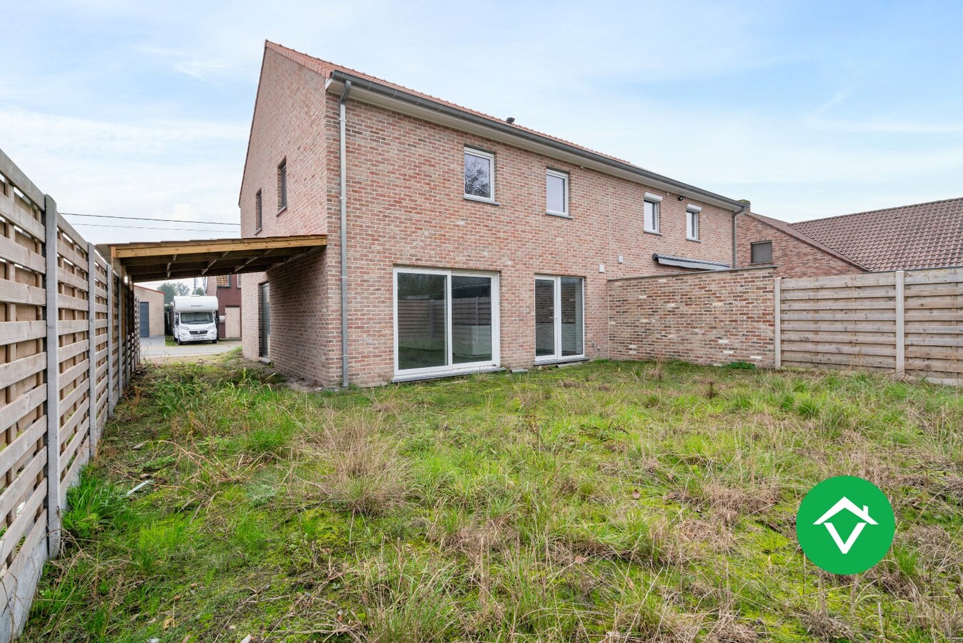 Nieuwbouwwoning met drie slaapkamers te koop in Kortemark 