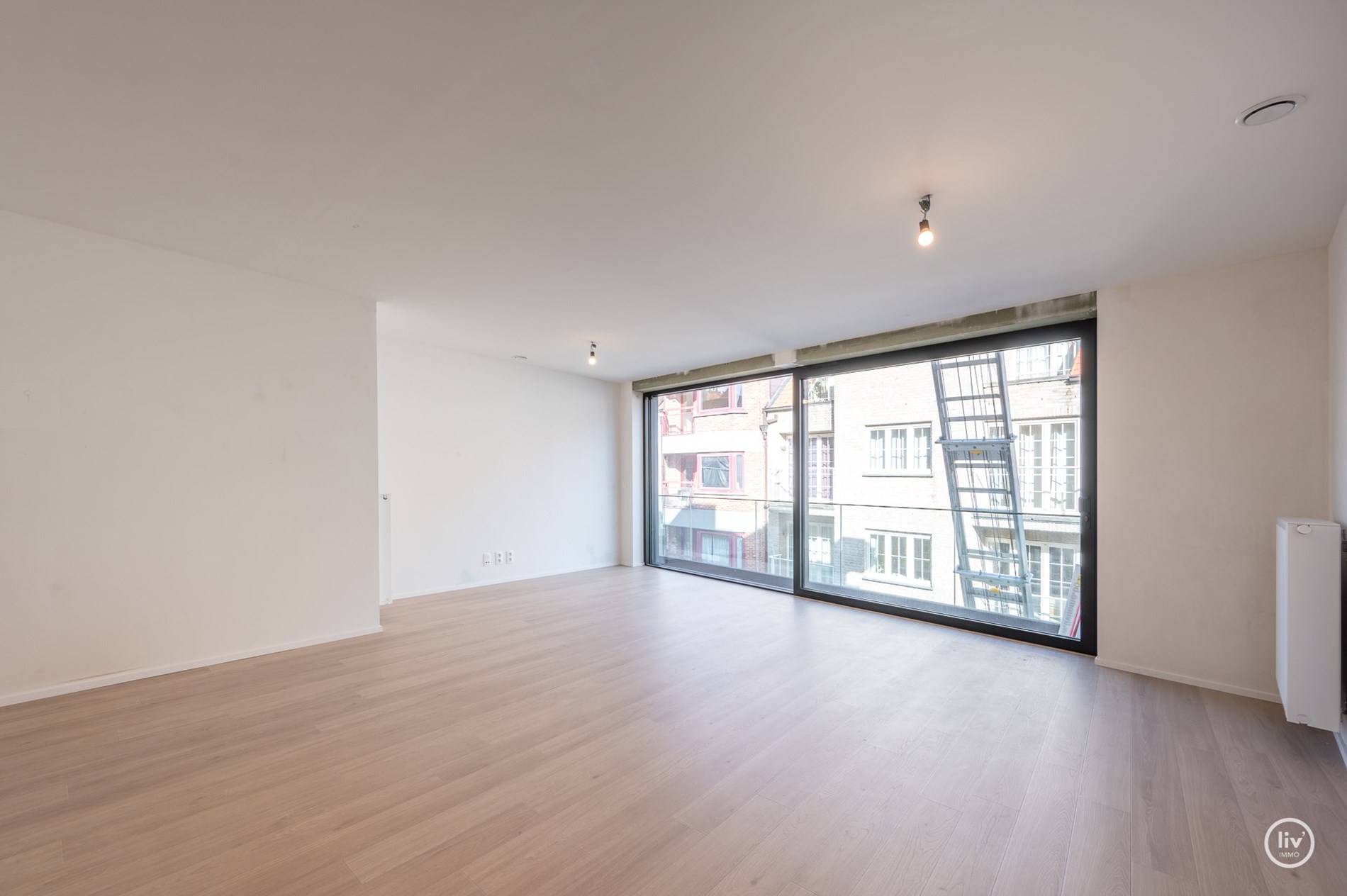 NOUVEAU - Magnifique appartement neuf avec deux chambres, &#224; distance de marche de la plage &#224; Heist. L&#39;appartement est situ&#233; au troisi&#232;me &#233;tage. 