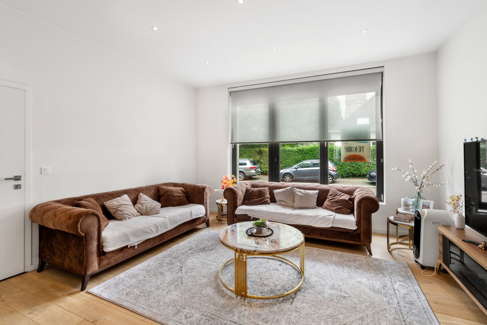 SCHITTEREND GLVL APPARTEMENT MET ZONNIG TERRAS VLAKBIJ CENTRUM 