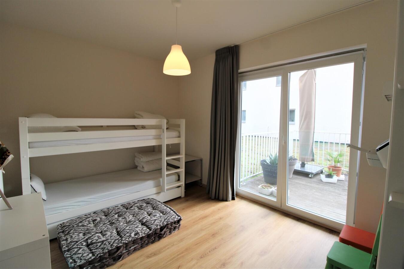 Ruim appartement op eerste verdieping met 2 slaapkamers in De Munt Roeselare 