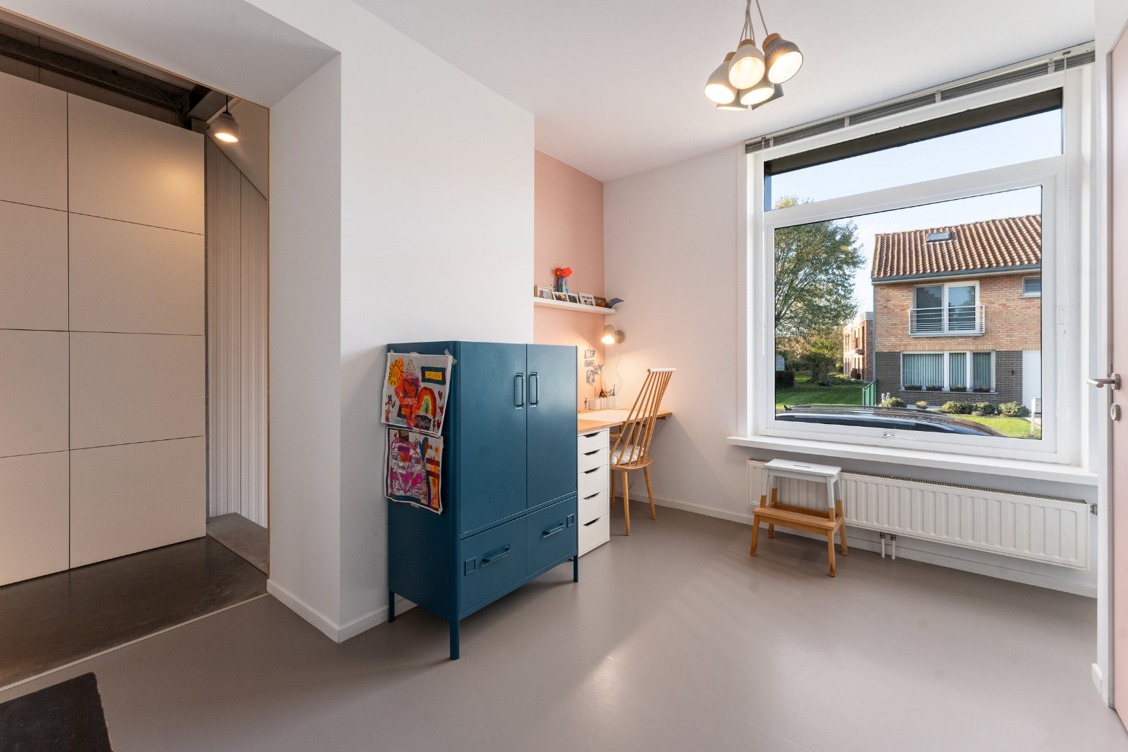 Architecturale woning gelegen op wandelafstand van het centrum 