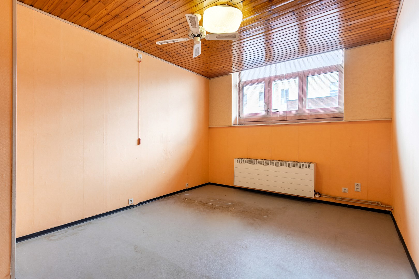 Ruime woning centrum Halle, 4 slpks en tuin 