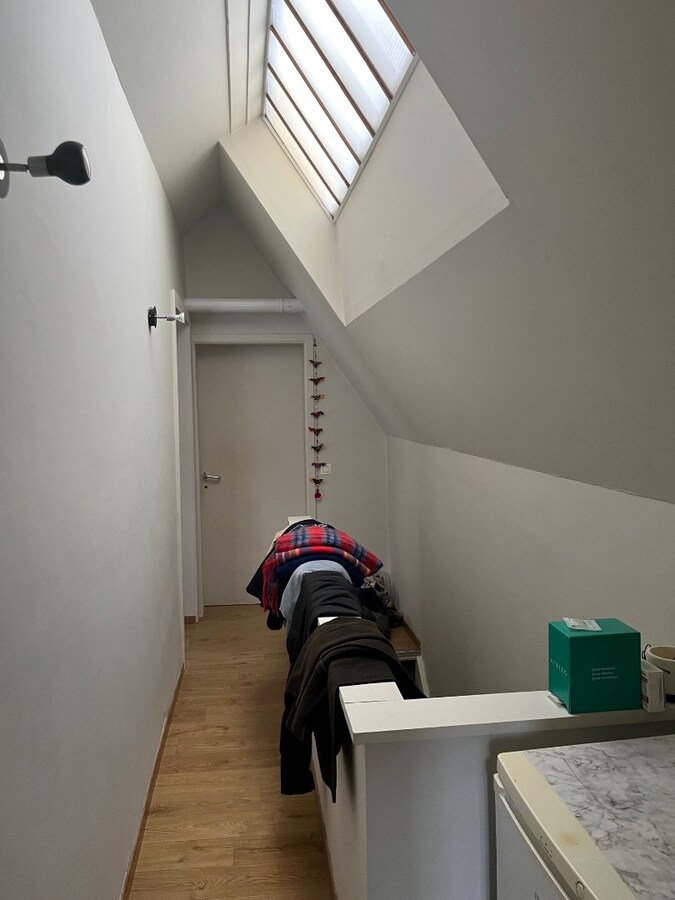 Tof dakappartement met 1 slaapkamer, vlakbij St-Pietersstation en Citadelpark 