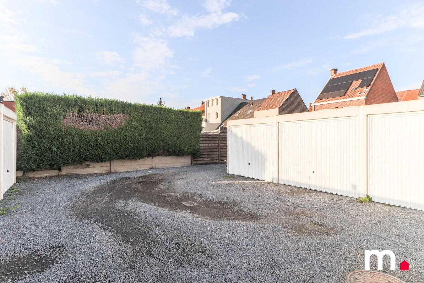 Garage te koop nabij het centrum van Heule ! 