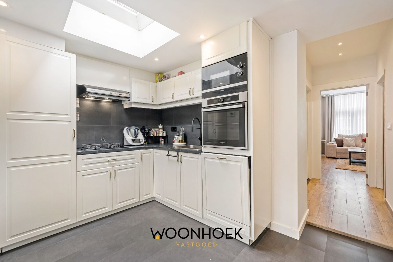 Gerenoveerde 3-slpk woning in een rustige woonwijk! 
