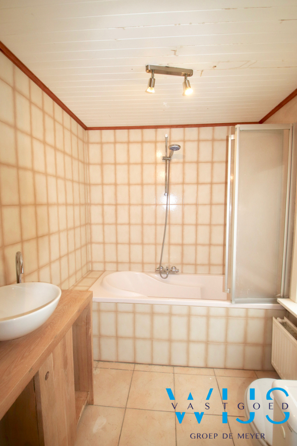 Tof woonhuis met 3 slaapkamers te Zelzate ! 