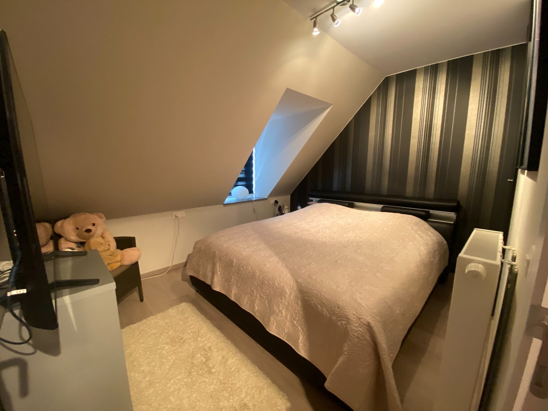 Non meubl&#233; - Appartement en duplex au centre de Knokke-Heist avec 3 chambres. 