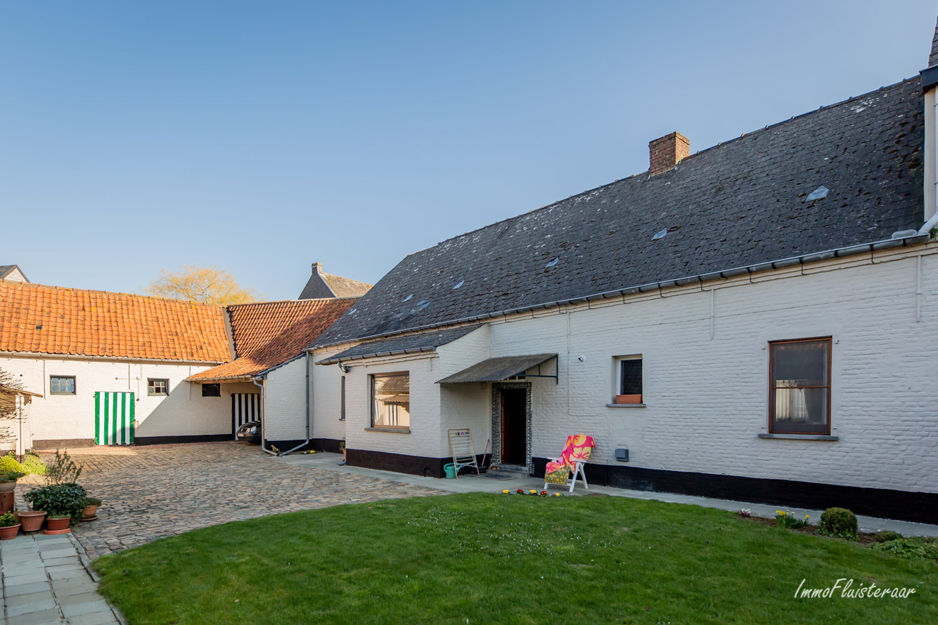 Farmhouse sold in Baaigem