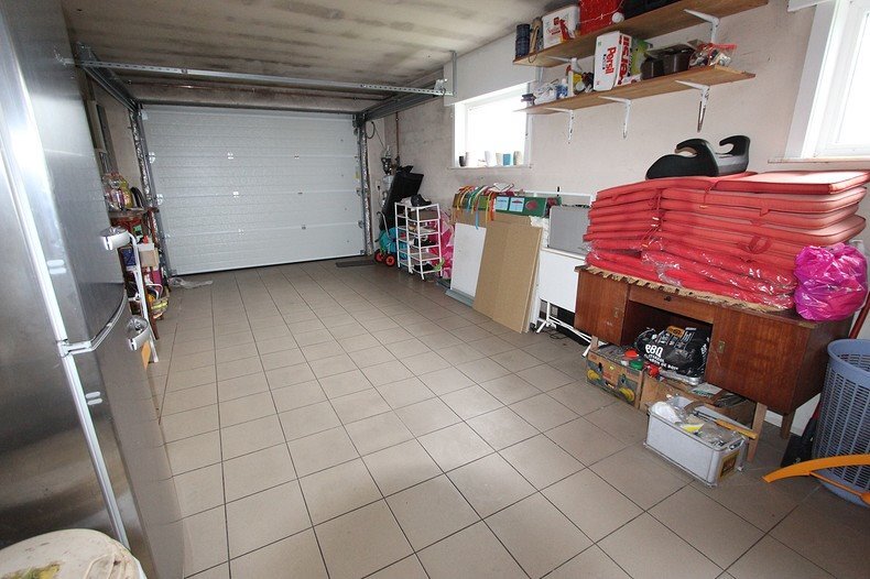 Alleenstaande woning met 3 slaapkamers en tuin te Koekelare 