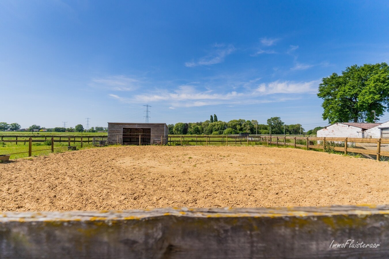 Charmante hoeve met b&amp;b/vakantiewoning en paardenstallen op ca. 67 are te Kinrooi 