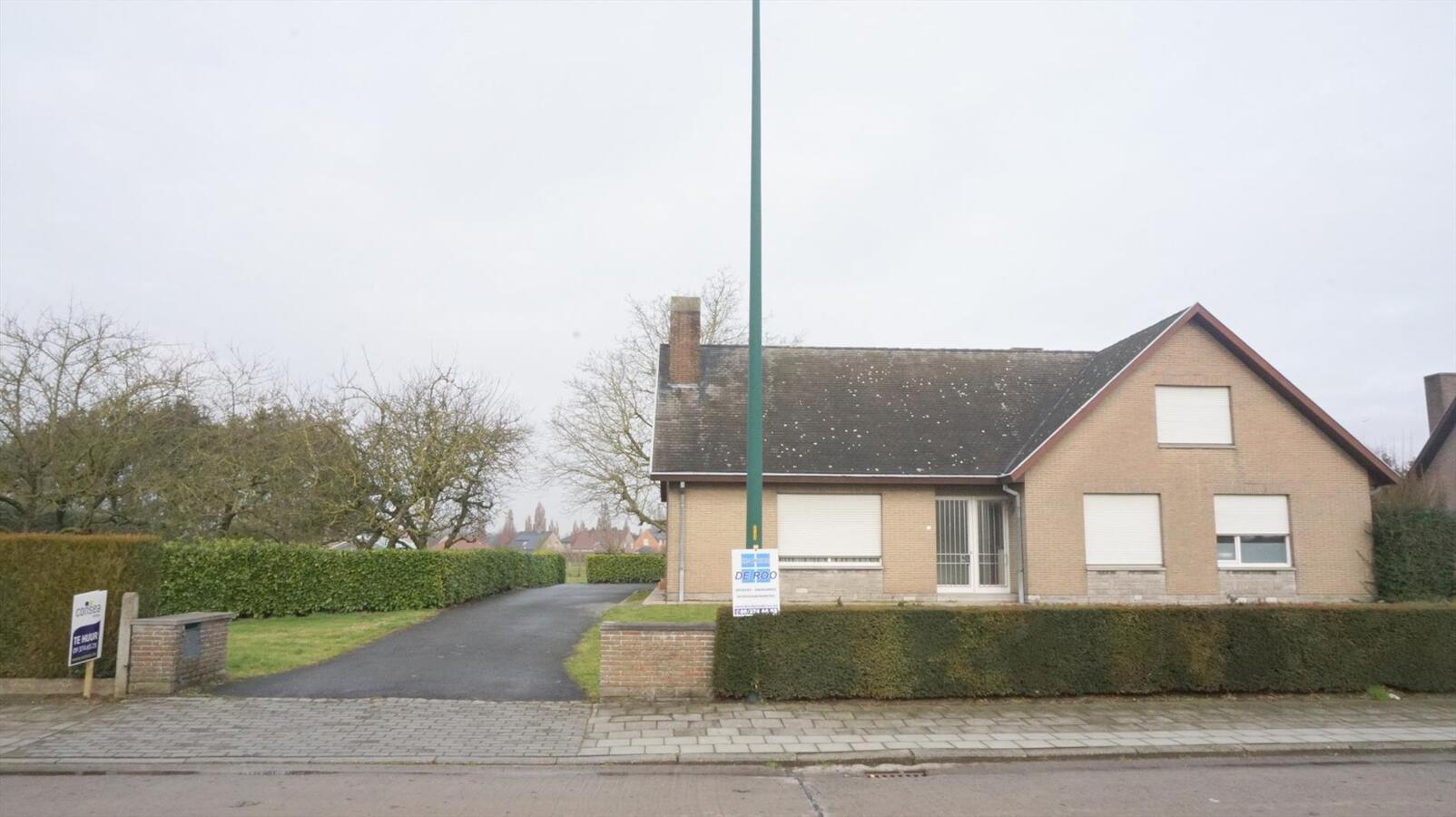 Gerenoveerde woning met 4 slaapkamers in centrum Aalter 