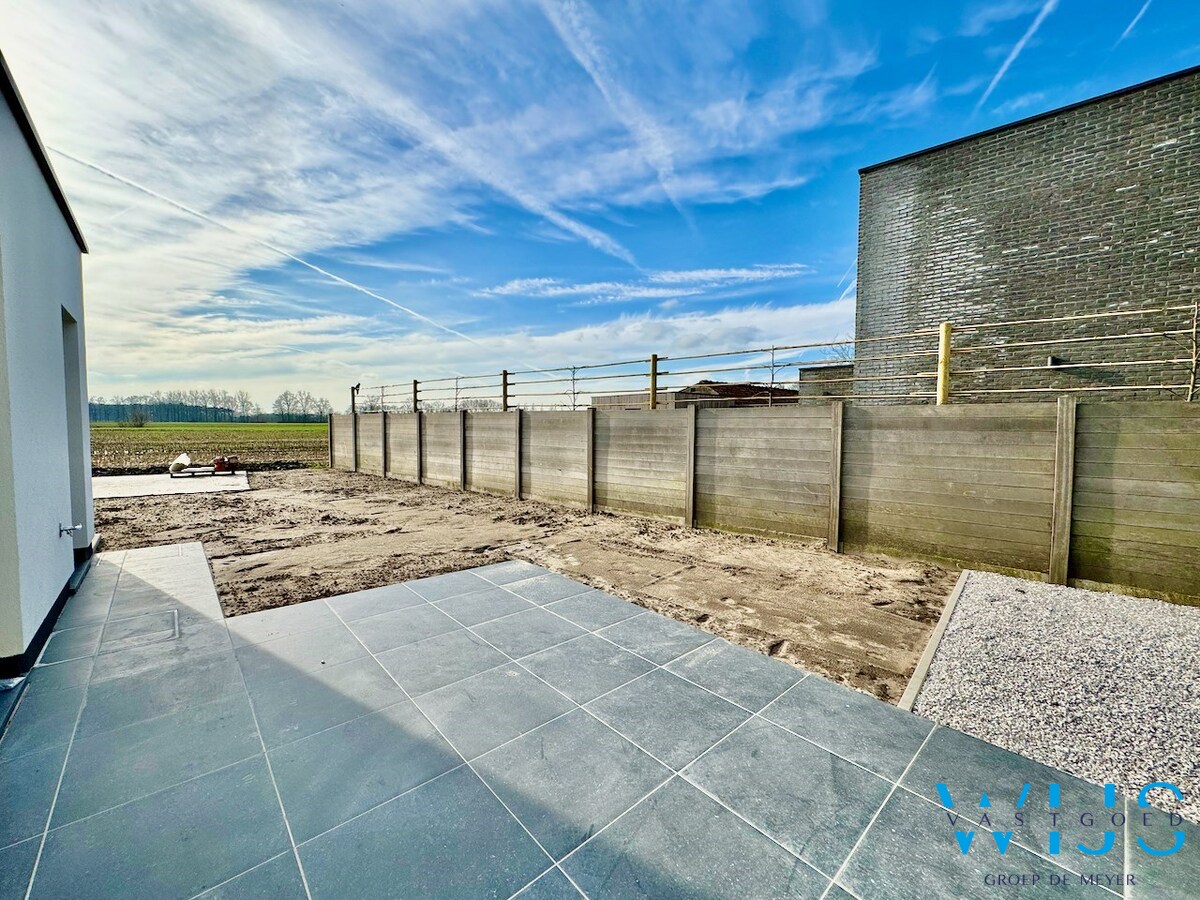 Volledig gerenoveerde TOPwoning te koop in Ertvelde ! 