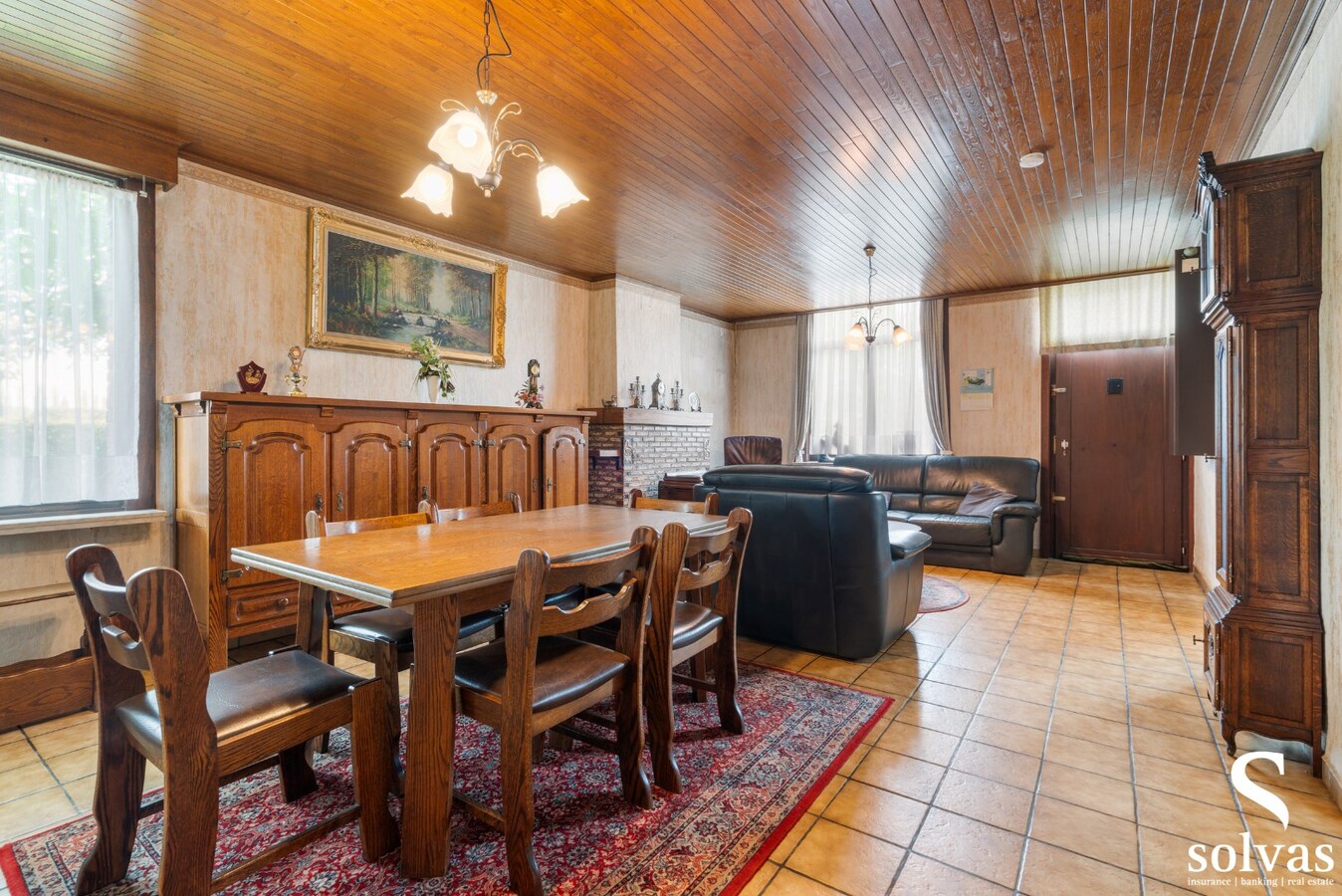 Te renoveren woning op perceel van 1270m&#178; 