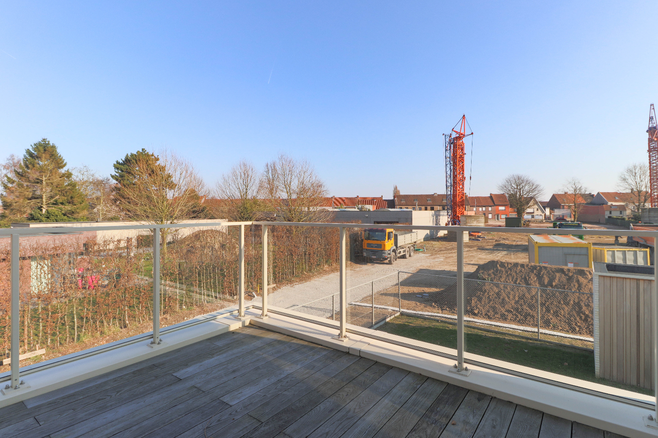 Moderne nieuwbouwwoningen met garage in groene omgeving te Kuurne 