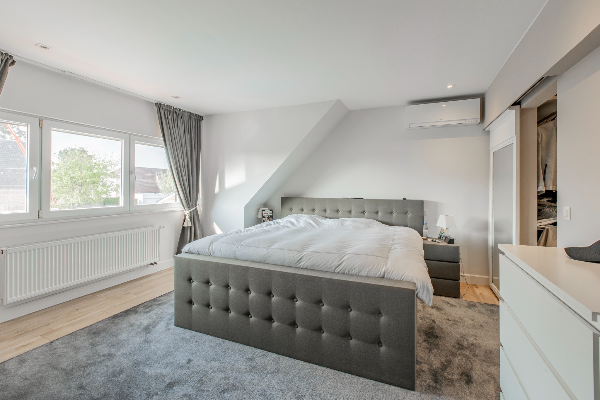 Ruime villa met tal van mogelijkheden in rustige, residenti&#235;le omgeving 