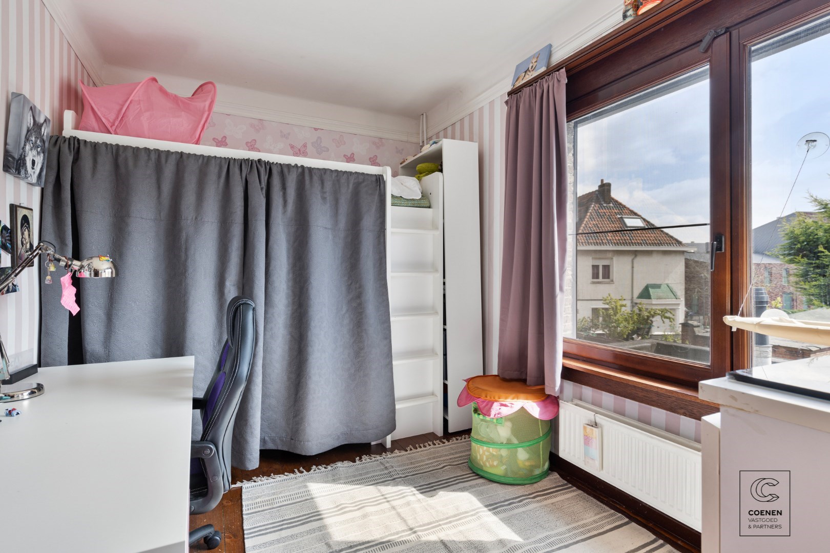 Charmante gezinswoning van 126m&#178; en 3 slaapkamers op TOPlocatie te Luchtbal! 