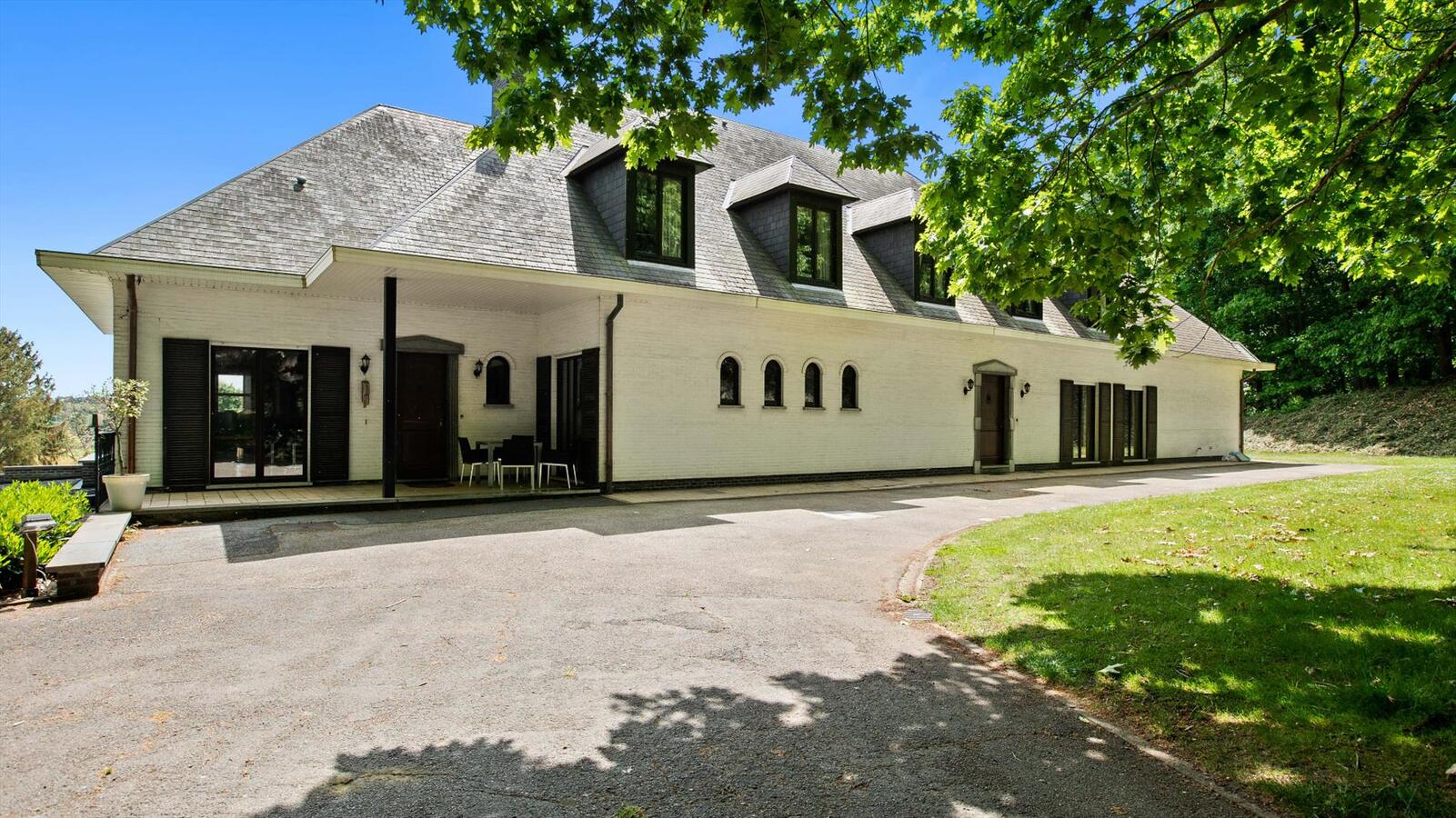 LINDEN prestigieuze villa 3,7 ha op 5km Leuven 