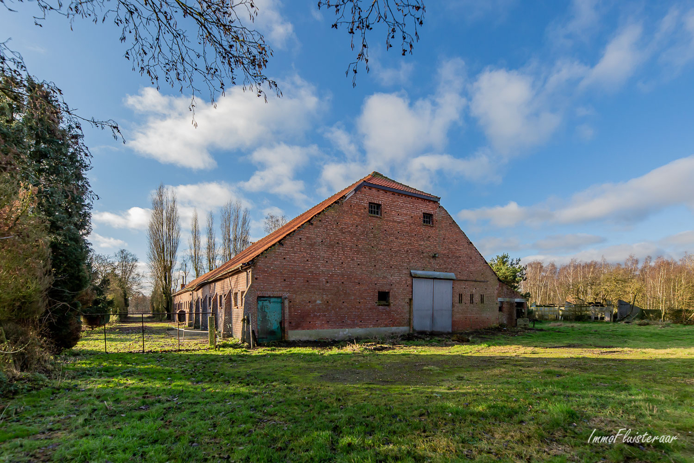 Charmante te renoveren hoeve op ca. 1Ha te Beerse 