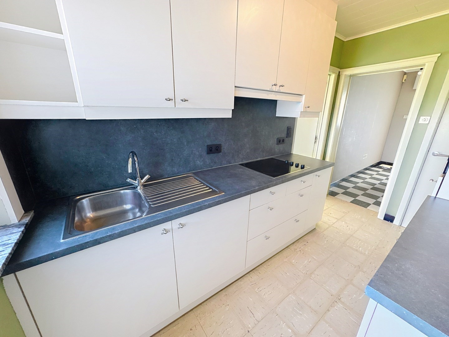 Instapklare en ruime woning met 3slpks en tuin 
