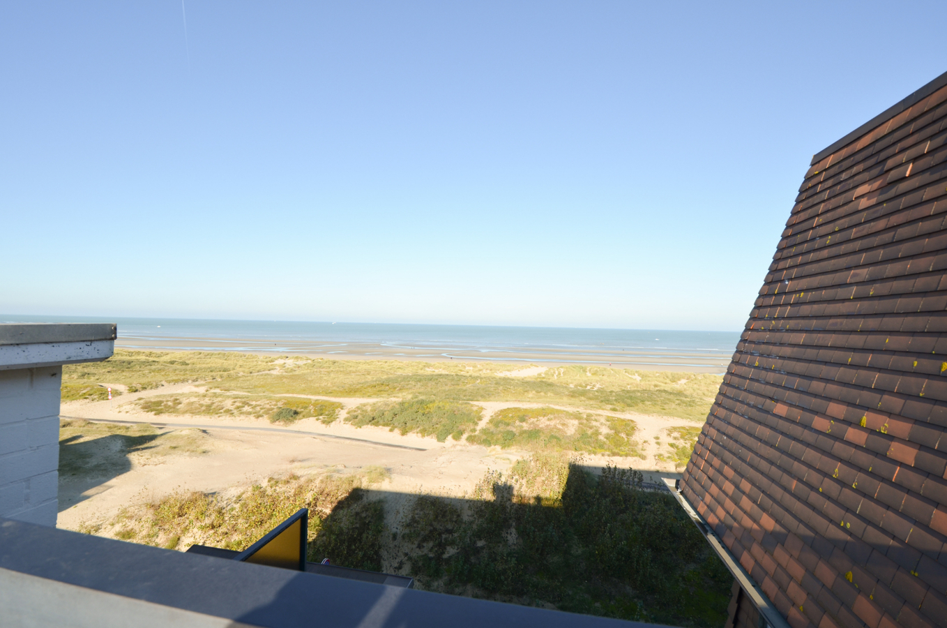 Exclusieve penthouse in de Res. Oostduinkerke Plaza met uniek zeezicht 