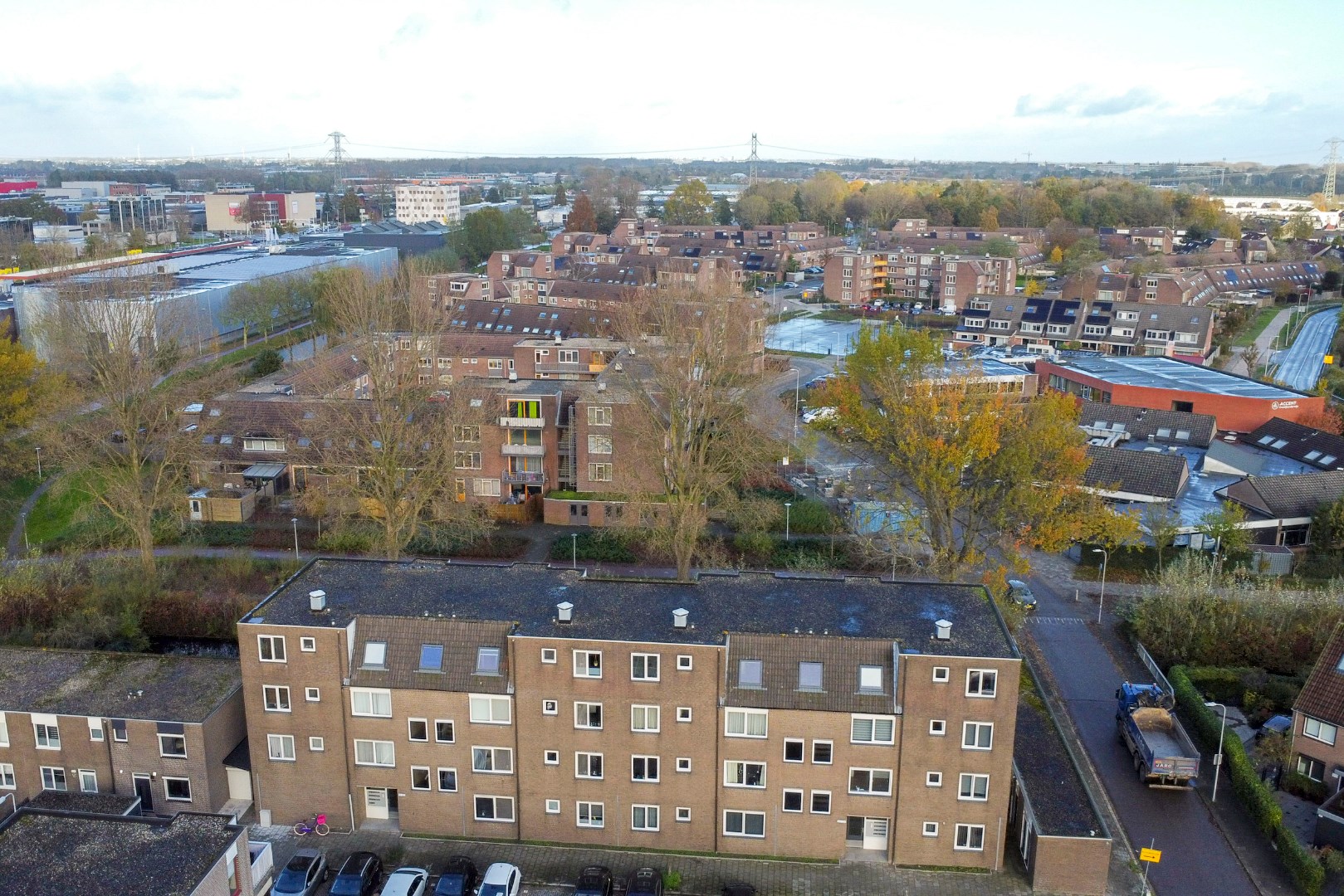 Energiezuinig en gerenoveerd (2019) 3-kamer appartement met balkon en berging op een rustige en centrale locatie! 