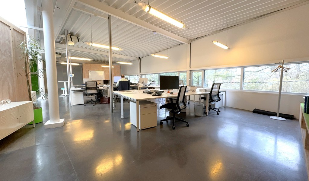 Kantoren te huur aan Kortrijksestw in Sint-Denijs-Westrem 