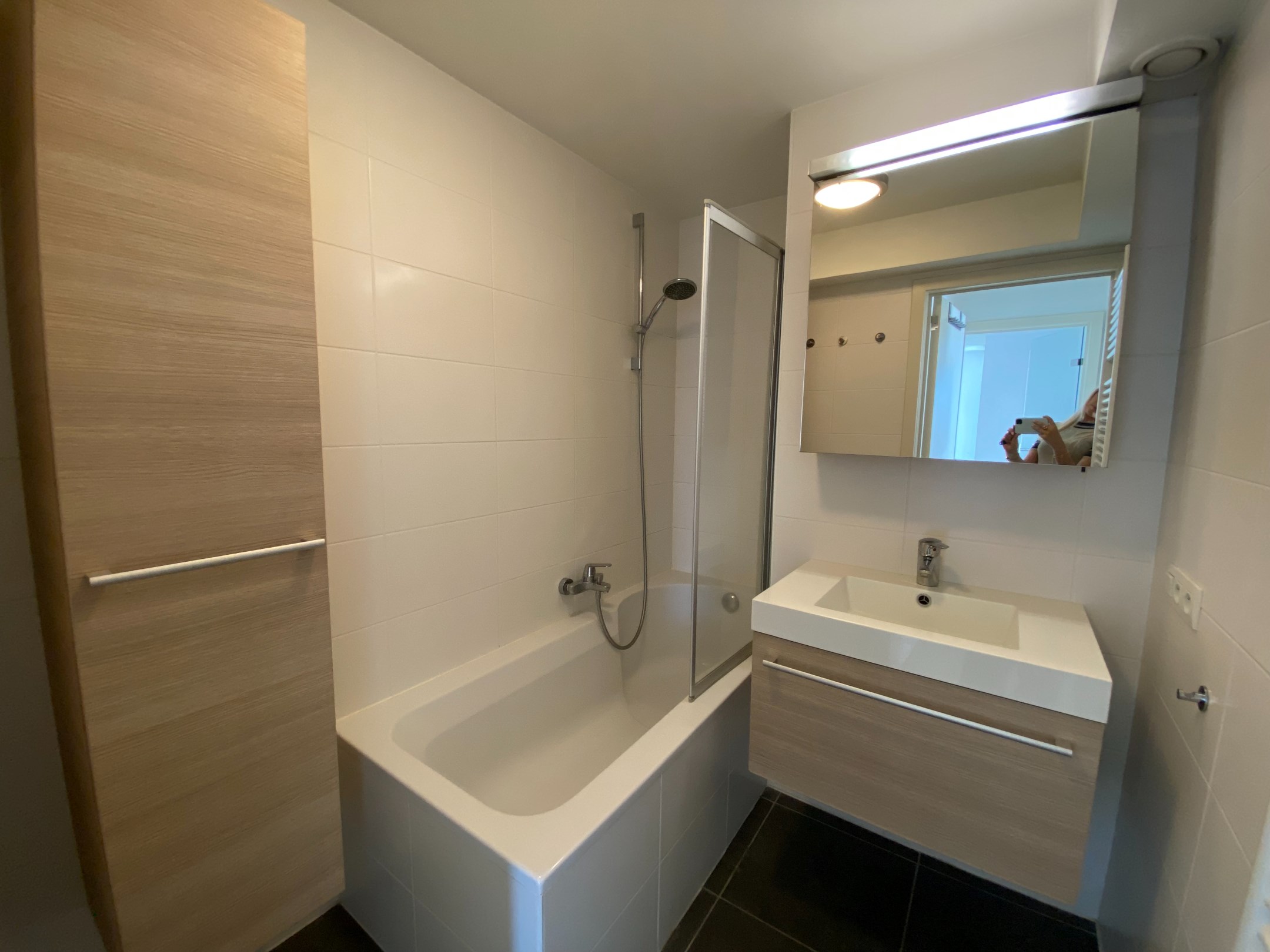 NON MEUBL&#201; - Appartement en duplex au centre de Knokke-Heist avec 2 chambres &#224; coucher 