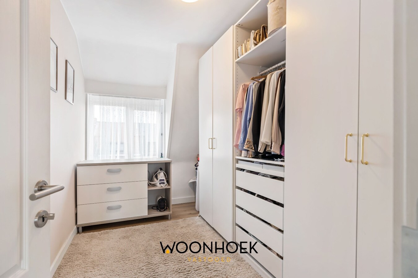Gerenoveerde 3-slpk woning in een rustige woonwijk! 