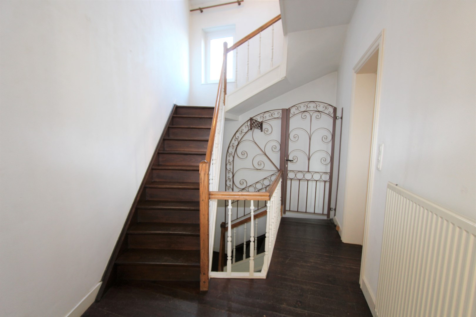 RUIM DUPLEX APPARTEMENT MET DAKTERRAS 