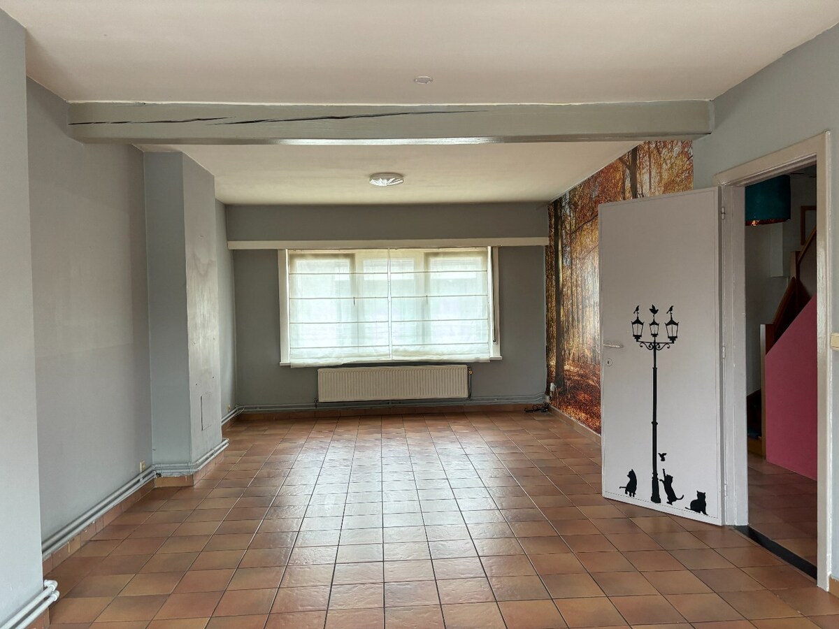 Woning in het centrum van Sint-Antonius op een perceel van 210 m&#178; met Zuid-tuin en ruime berging ca 30 m&#178; 