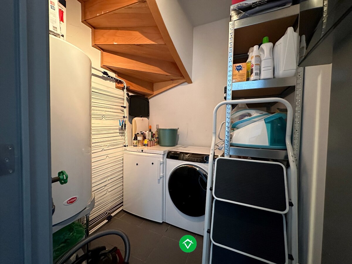 Appartement met 2 slaapkamers, 2 zonneterrassen en een autostandplaats in centrum Gent 