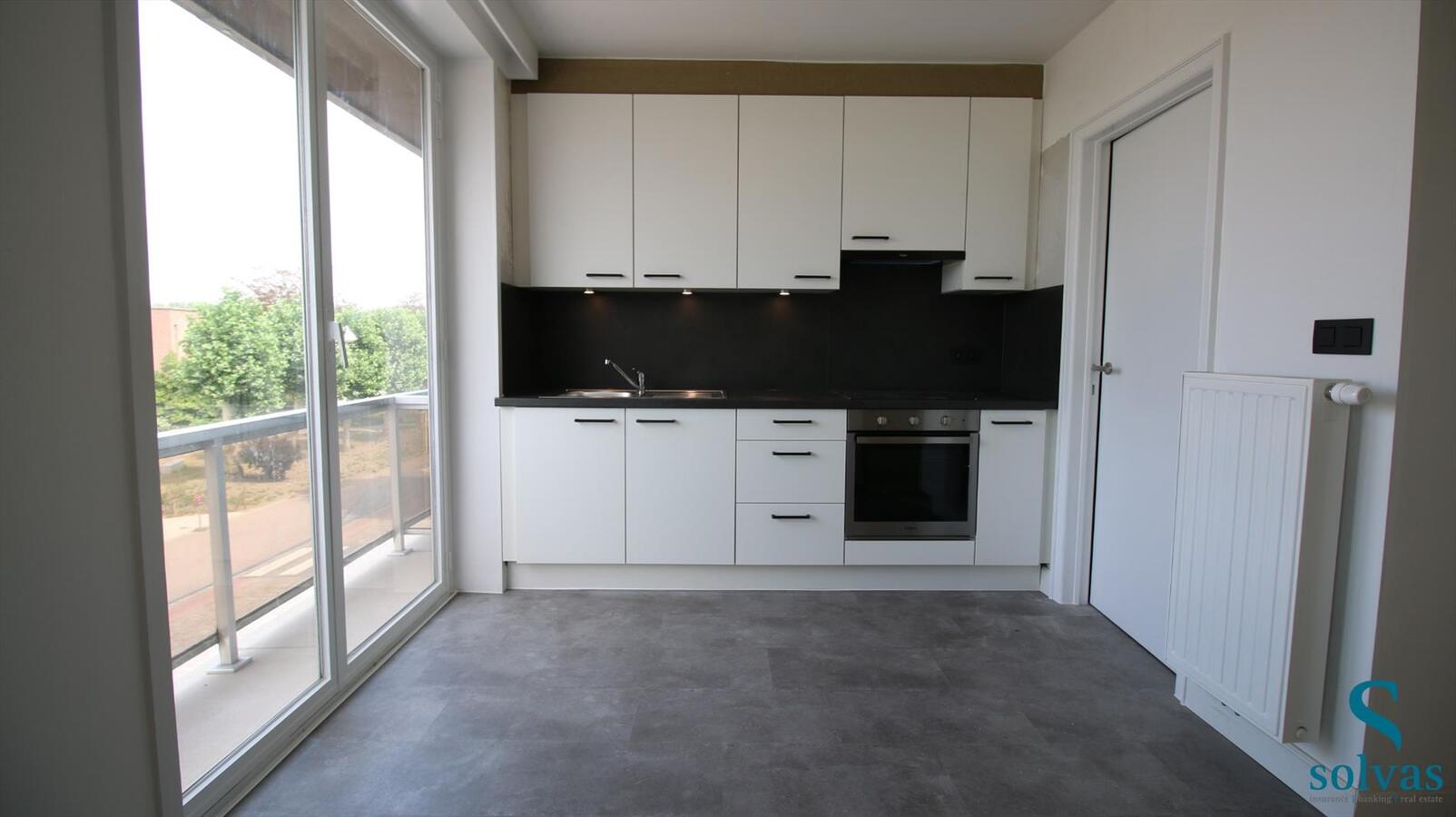 Volledige gerenoveerd appartement op toplocatie! 