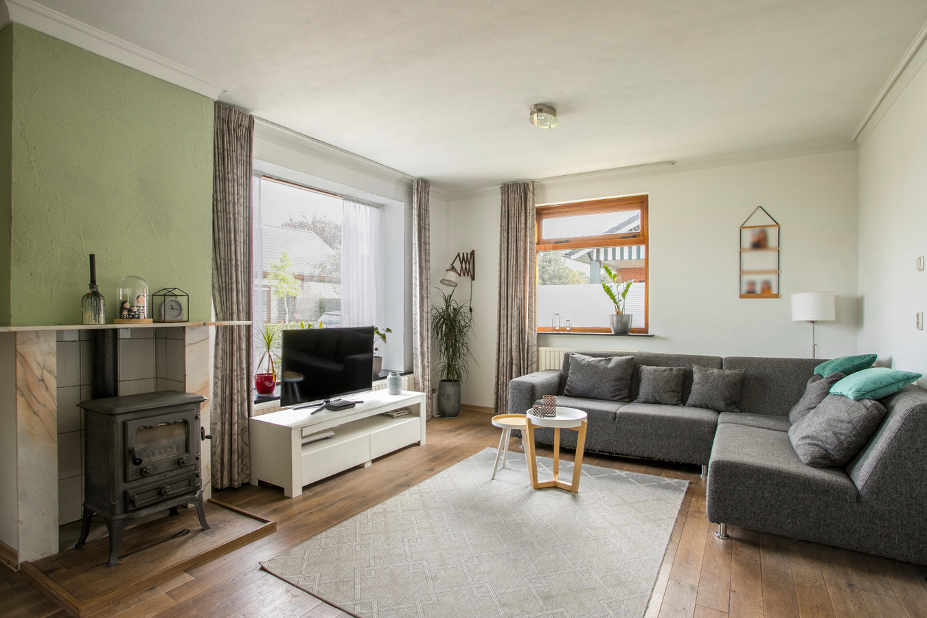 Fijne semibungalow met uitzicht over de landerijen op een prachtige locatie in Luyksgestel. 