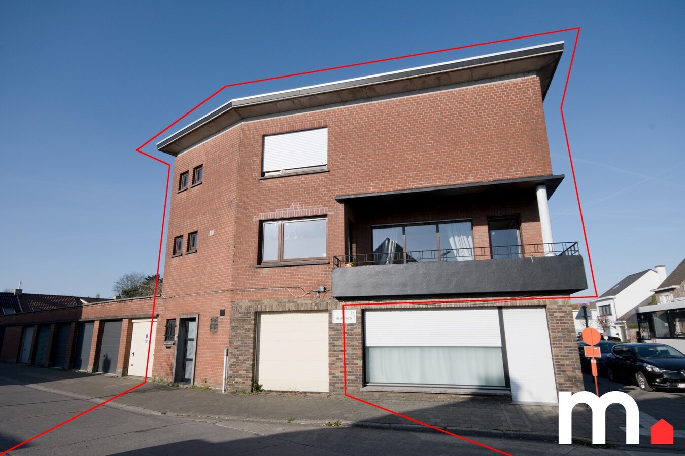 Tof &amp; Trendy bemeubeld appartement met 3 slaapkamers, 2 badkamers en garage te Heule ! 