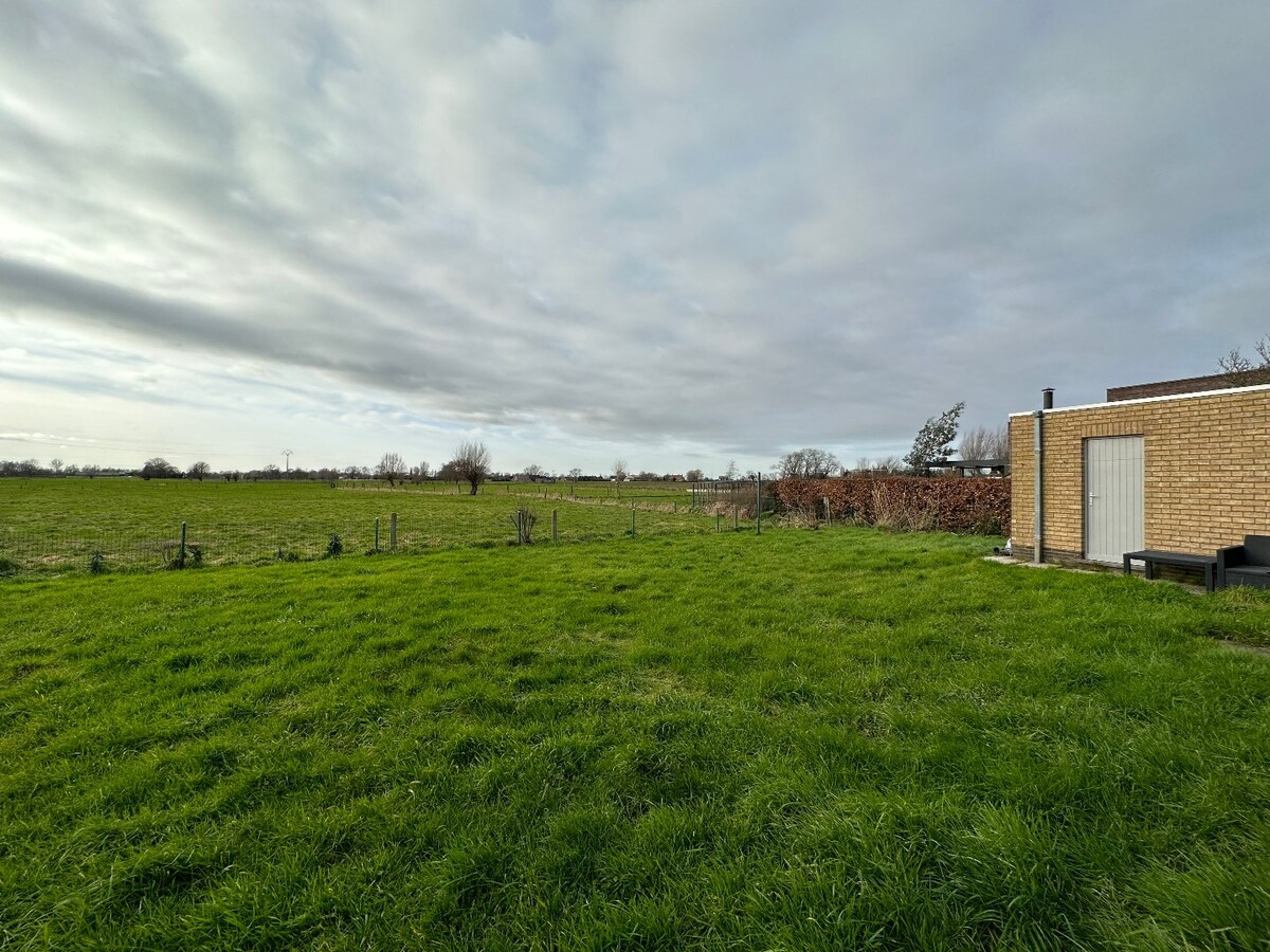 Alleenstaande woning met 2 slaapkamers te Ichtegem 