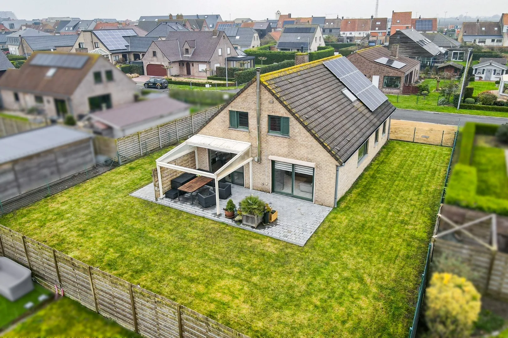 Rustig gelegen villa op 600 m²