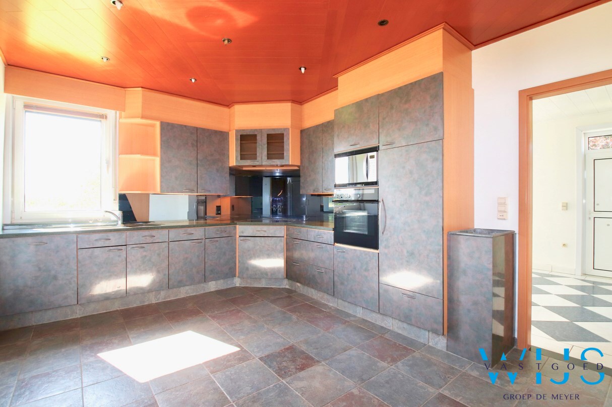 Landelijk gelegen huis met 3 slaapkamers te Bassevelde ! 