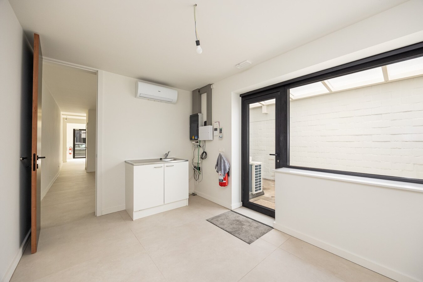 Handelspand 98 m&#178; op toplocatie in centrum Schilde 