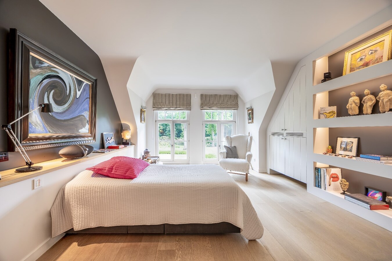 Exclusieve landelijke villa op 6.550 m&#178; in hartje Schoten 