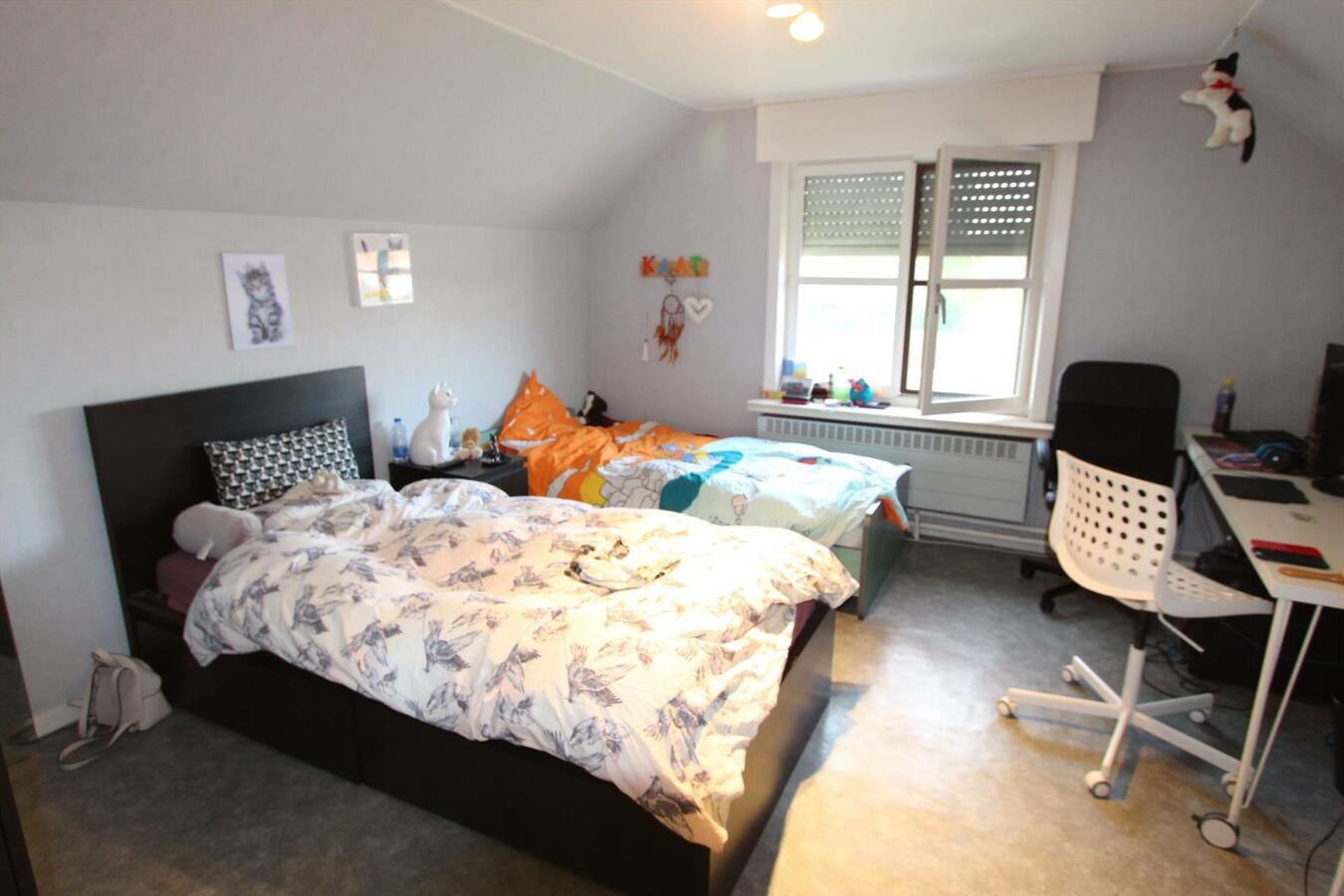 Alleenstaande woning met 4 slaapkamers te Torhout 