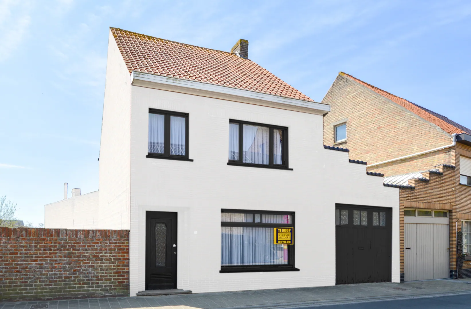 Ruime renovatie woning met zonnige tuin op perceel van 447m²