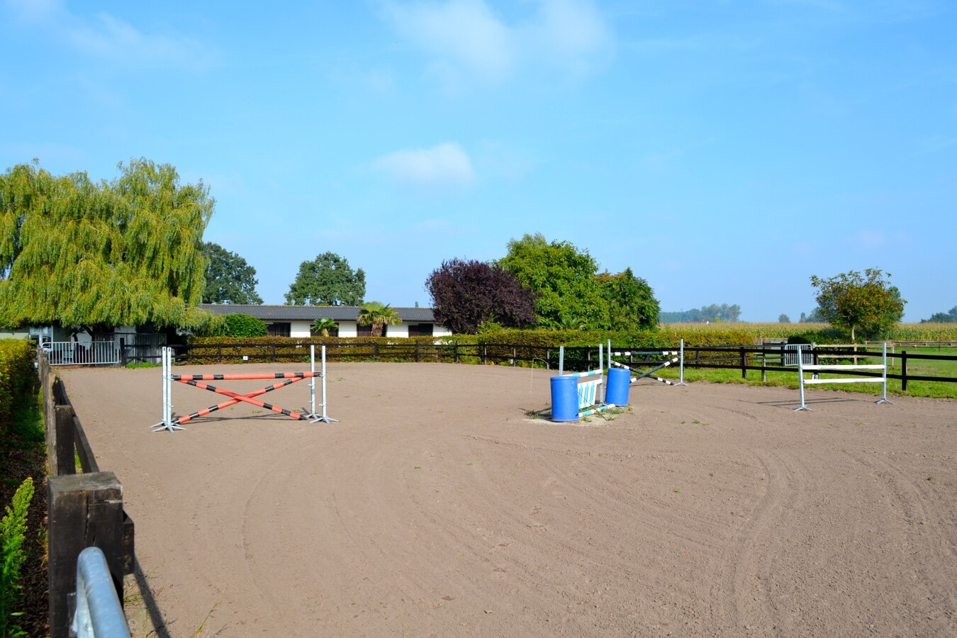 Woonhuis met stallen en multifunctionele ruimtes op 2,8ha te Sint-Laureins 