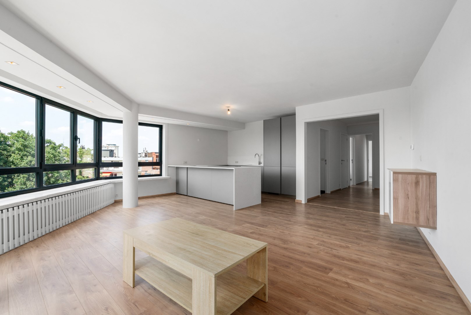 Instapklaar ruim hoek appartement met prachtig open zicht 