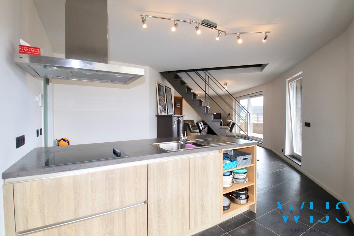 Instapklaar appartement met ruim zonneterras &amp; garage te Evergem ! 
