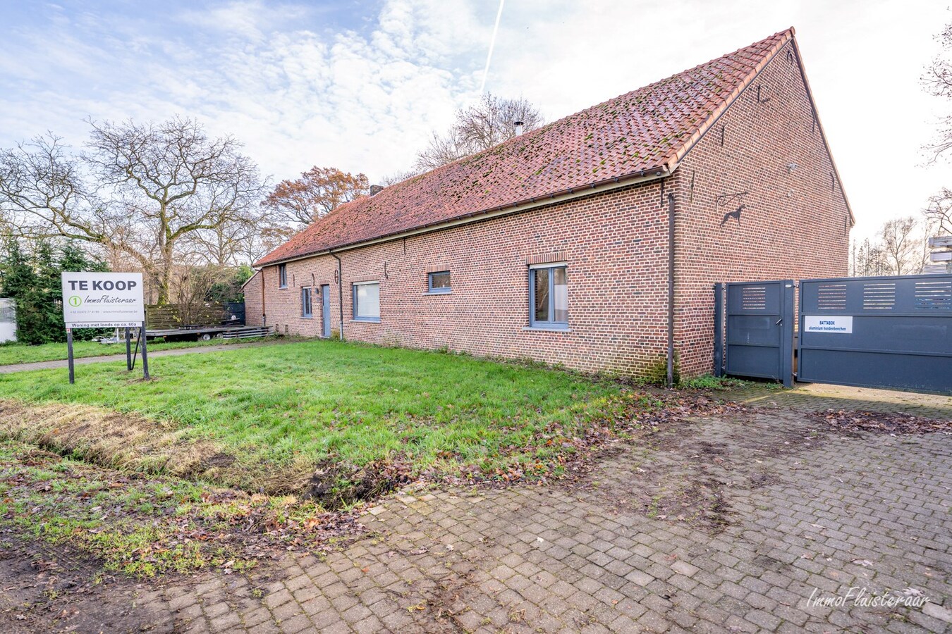 House with shed and outbuildings on approx. 60a in Rillaar (Flemish Brabant) 