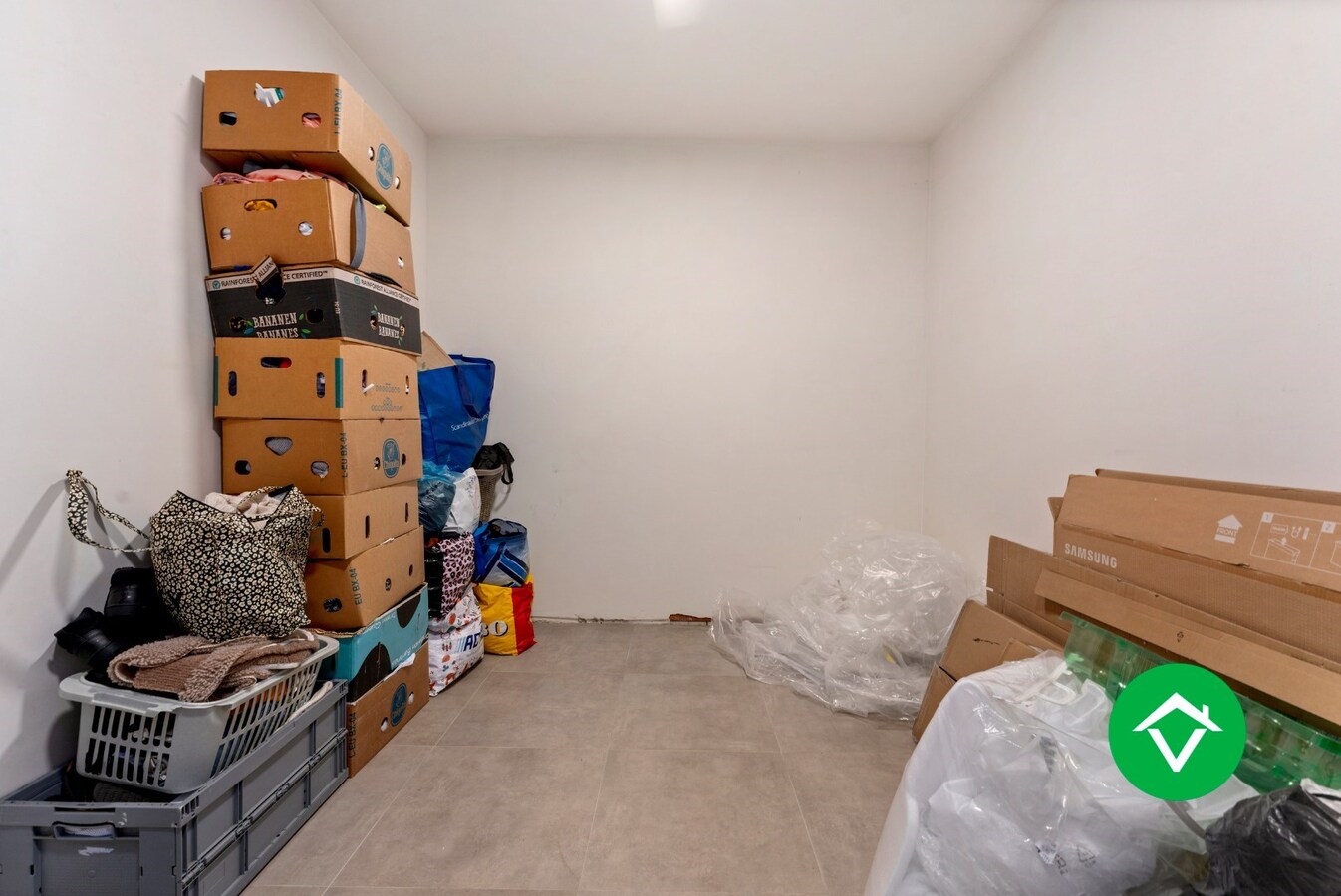 Gelijkvloers appartement met garage te Leke 
