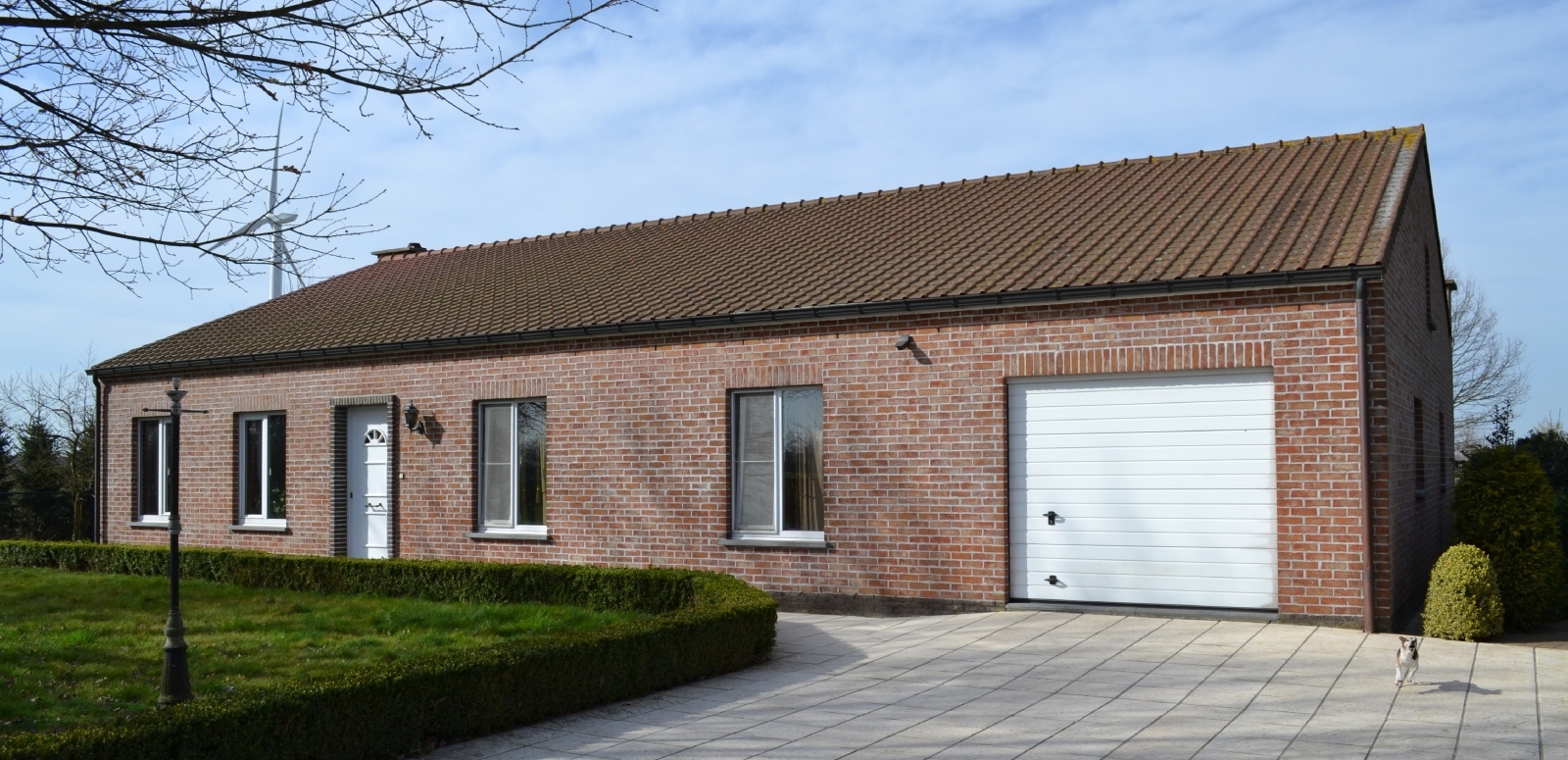 Hoeve met landgebouwen op ca. 3Ha te St-Gillis-Waas 