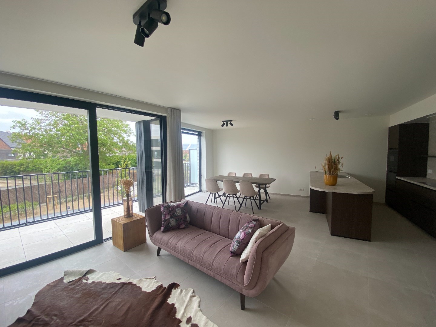 Nieuwbouw appartement met 3 slaapkamers en ruim terras 