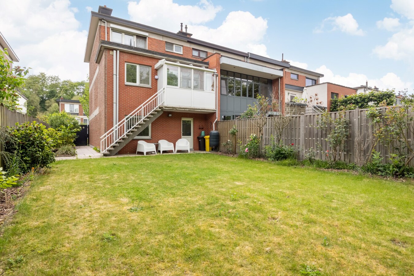 Ruime HOB met 3 slpk en garage te Molenveld Edegem! 