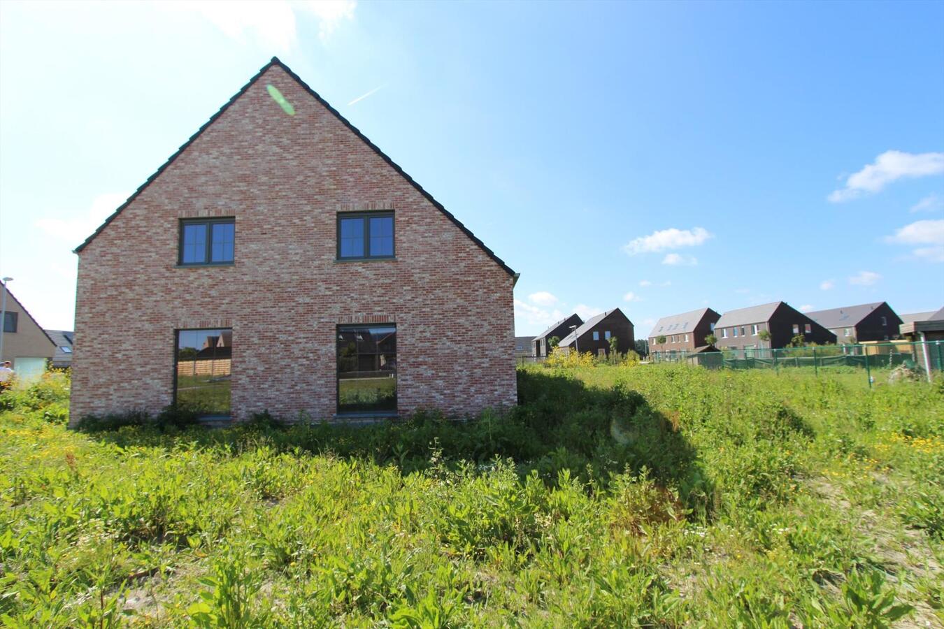 Nieuwbouwwoning met 3 slaapkamers en garage te Middelkerke 